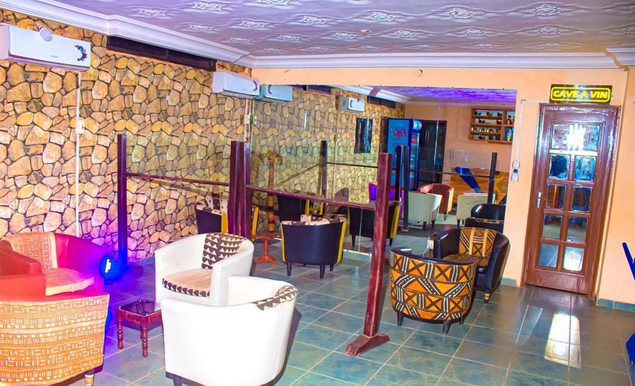 Abomey Events Hotel Buitenkant foto